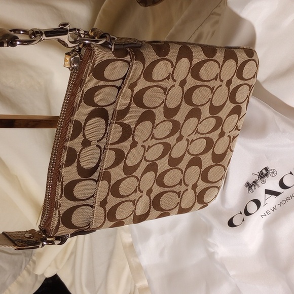 Signiture Python 🔥 Coach Crossbody - Picture 5 of 14
